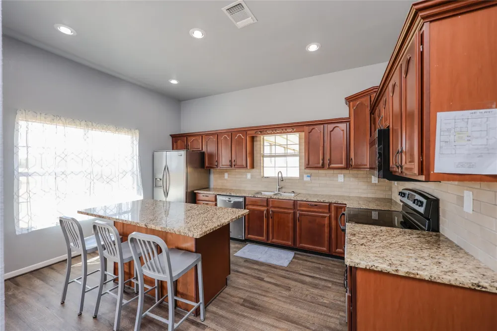 1400 Fm 574 W Mullin, TX 76864