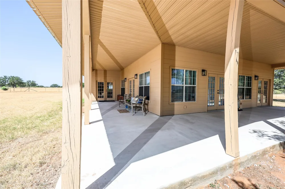 1400 Fm 574 W Mullin, TX 76864