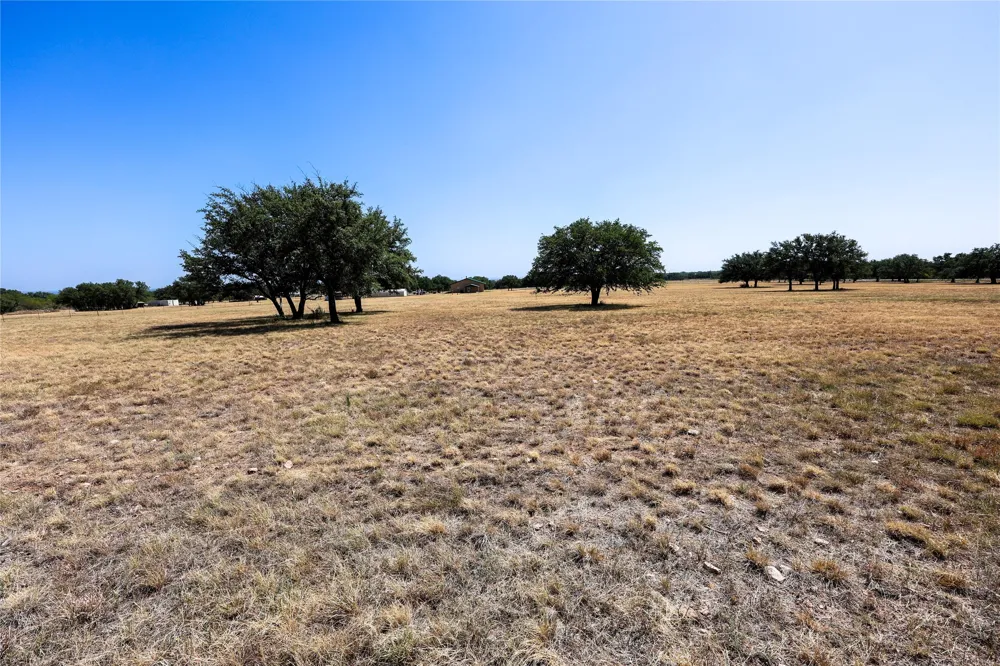 1400 Fm 574 W Mullin, TX 76864