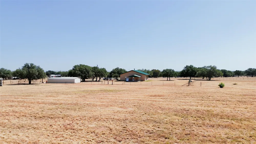 1400 Fm 574 W Mullin, TX 76864