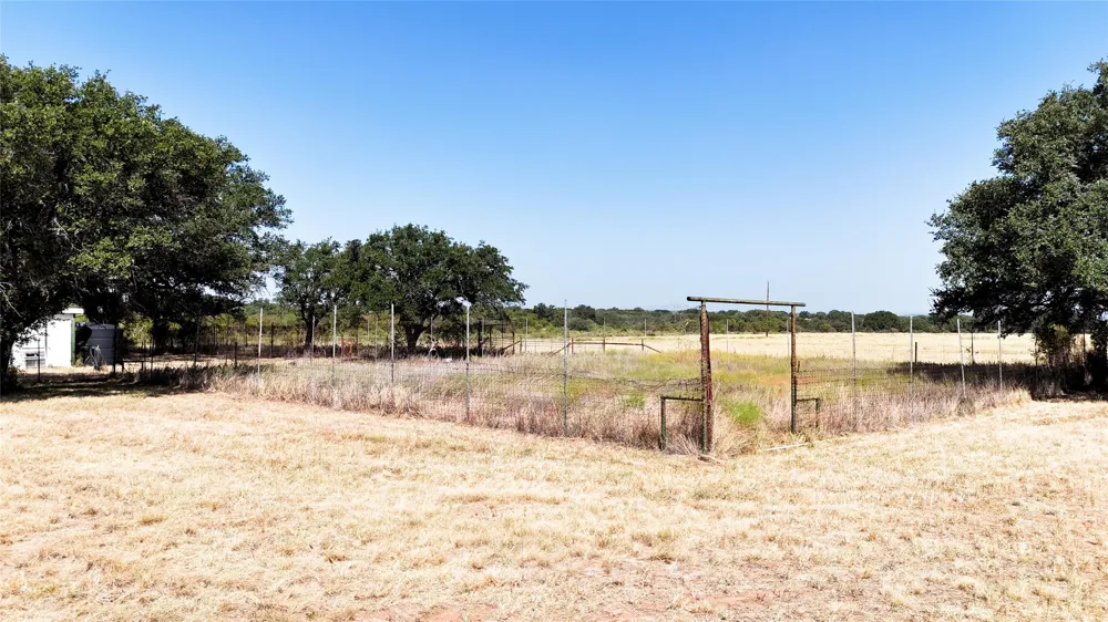 1400 Fm 574 W Mullin, TX 76864