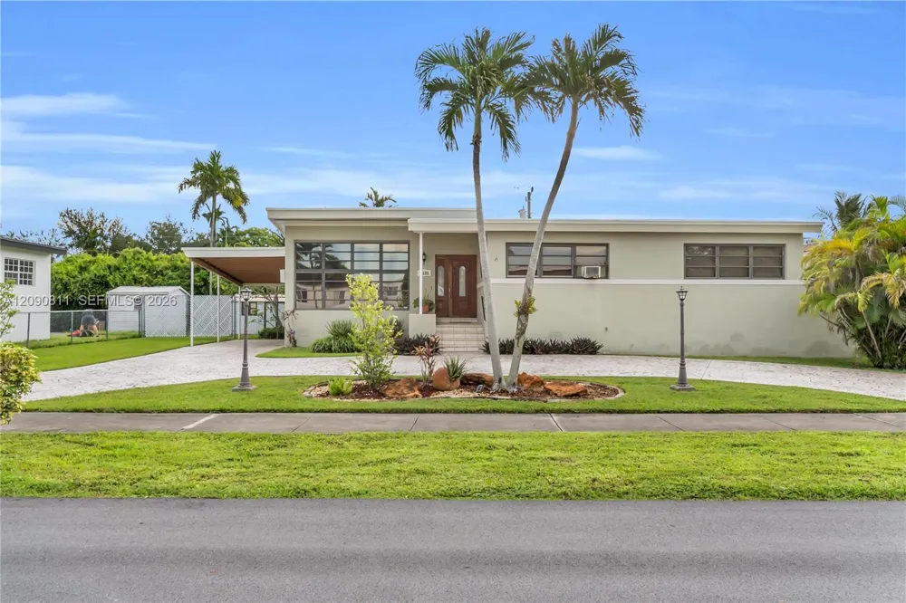 3121 SW 84th Ct Miami, FL 33155