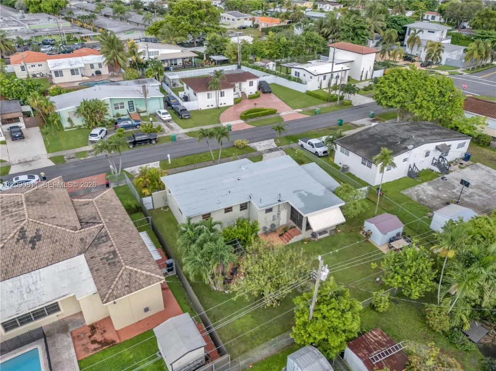 3121 SW 84th Ct Miami, FL 33155