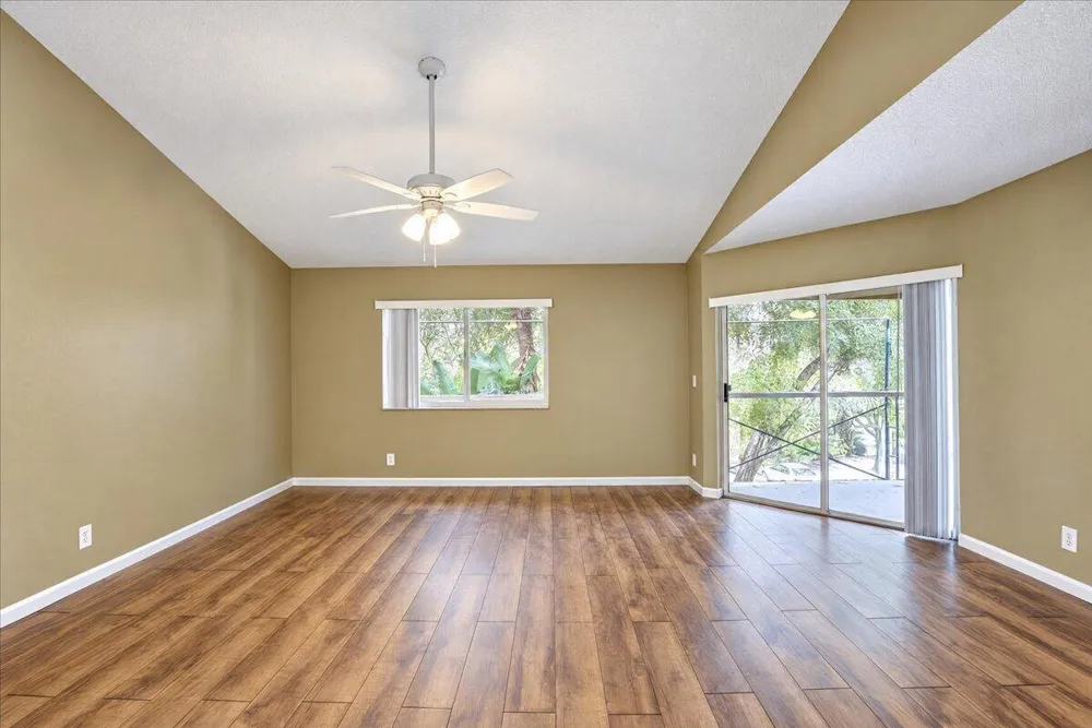 4005 W Mcnab Road #C305 Pompano Beach, FL 33069