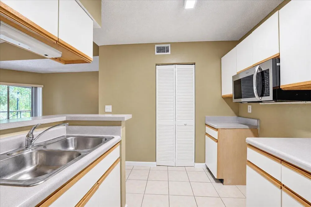 4005 W Mcnab Road #C305 Pompano Beach, FL 33069