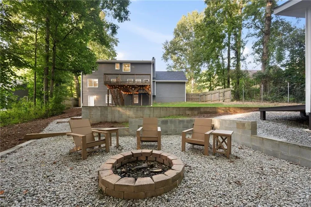 800 Winnbrook Drive Dacula, GA 30019