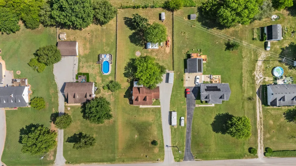 4068 Caney Creek Ln Chapel Hill, TN 37034