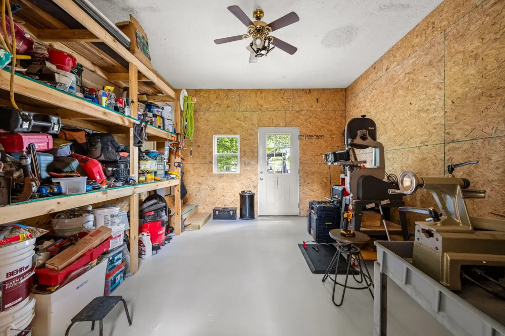 4068 Caney Creek Ln Chapel Hill, TN 37034