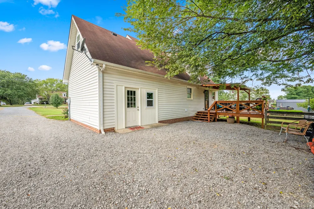 4068 Caney Creek Ln Chapel Hill, TN 37034