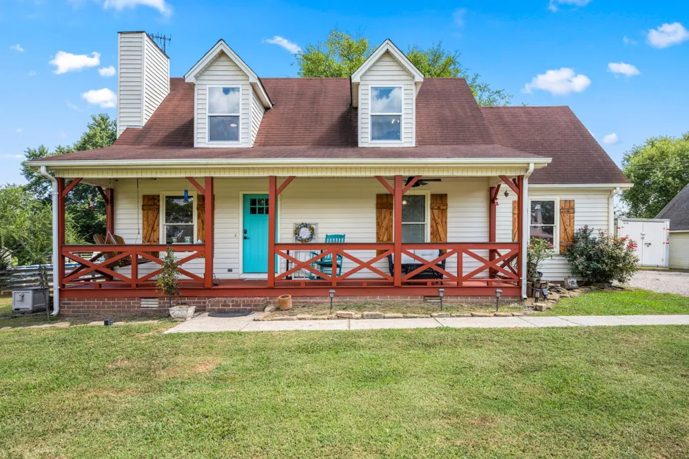 4068 Caney Creek Ln Chapel Hill, TN 37034