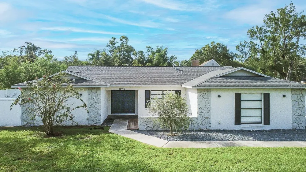 18916 GERACI ROAD Lutz, FL 33548