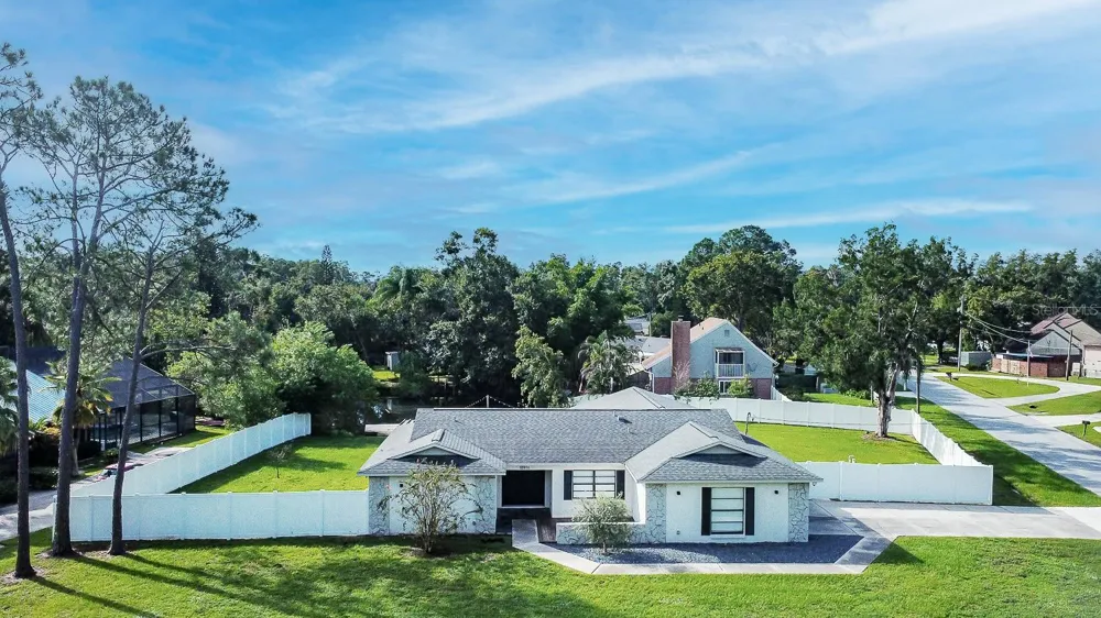 18916 GERACI ROAD Lutz, FL 33548