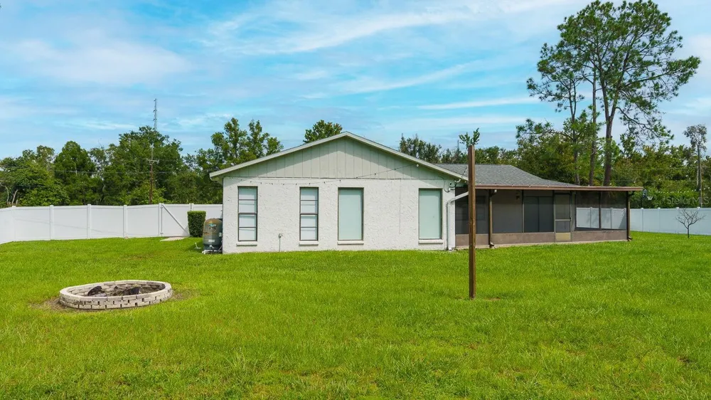 18916 GERACI ROAD Lutz, FL 33548