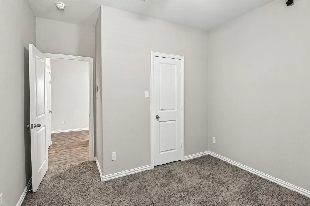2401 Lemco Drive Forney, TX 75126