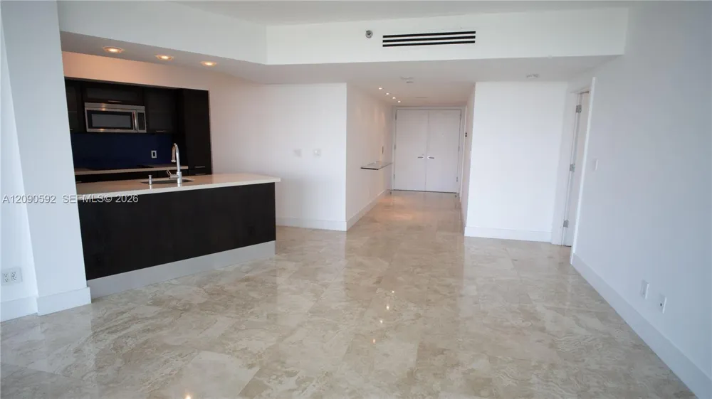2127 SE Brickell Ave #1406 Miami, FL 33129