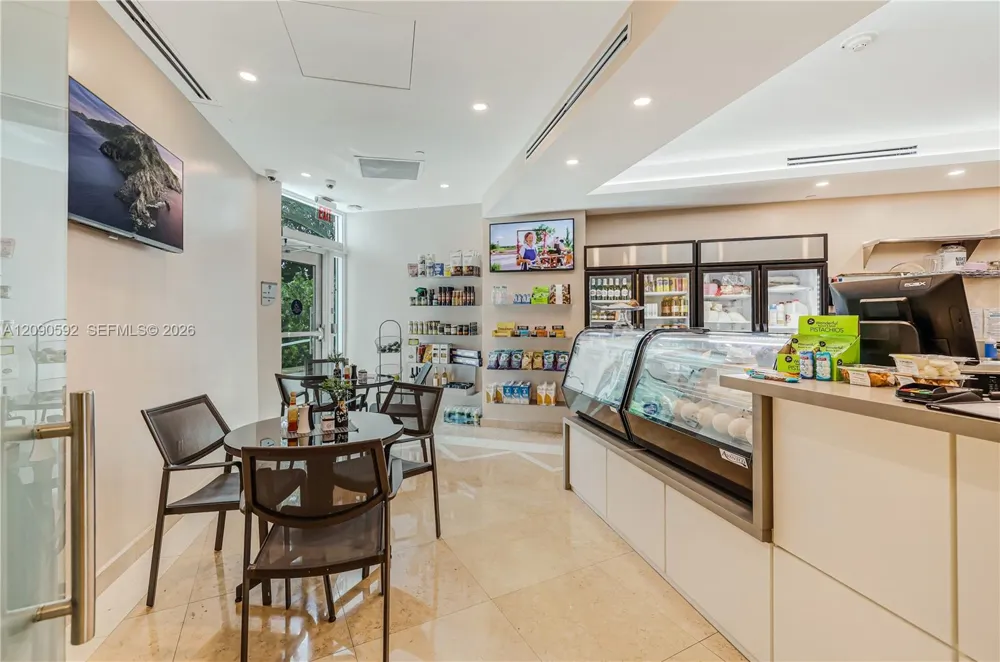 2127 SE Brickell Ave #1406 Miami, FL 33129
