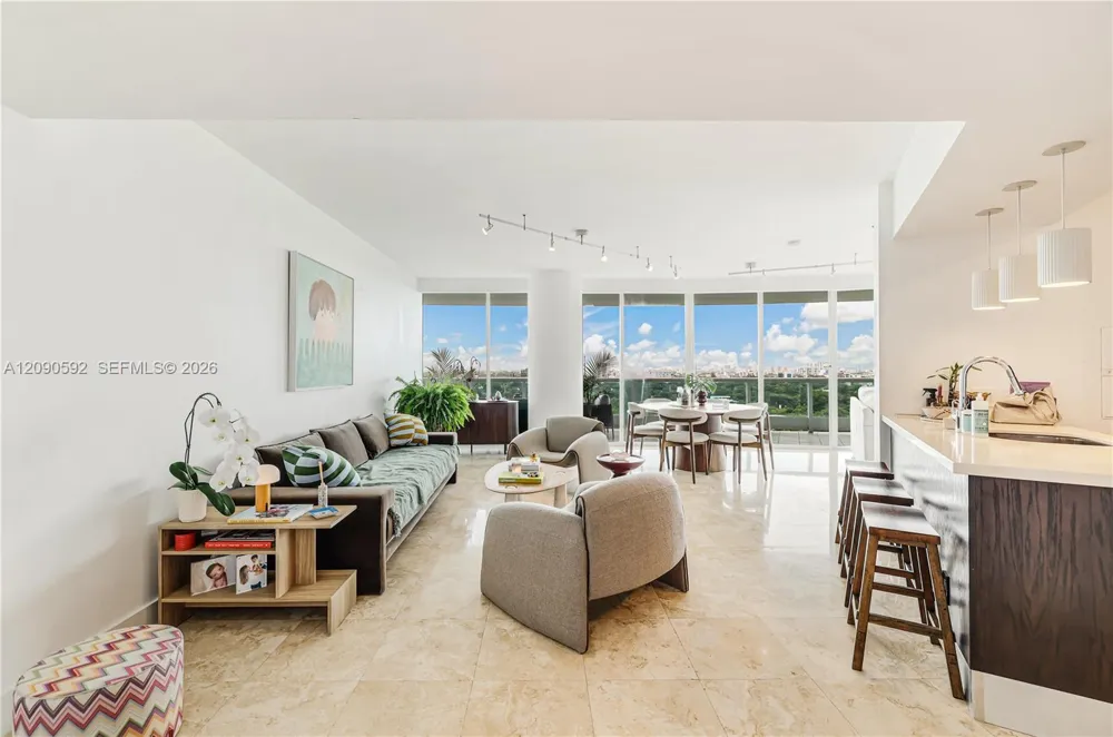 2127 SE Brickell Ave #1406 Miami, FL 33129
