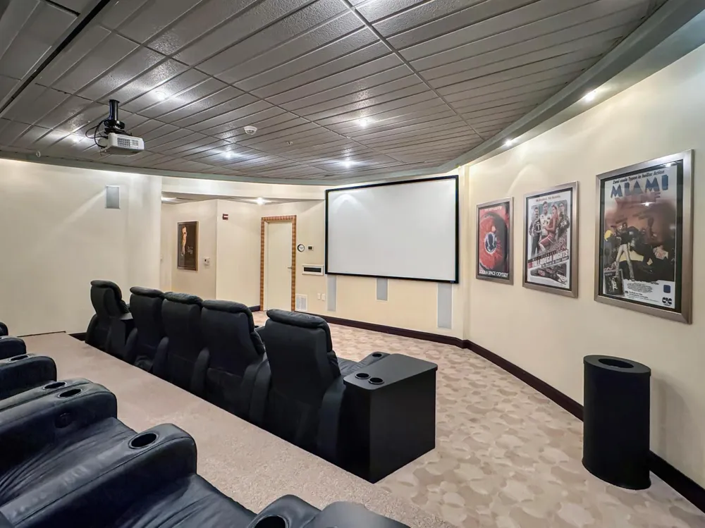 244 BISCAYNE BOULEVARD #3005 Miami, FL 33132