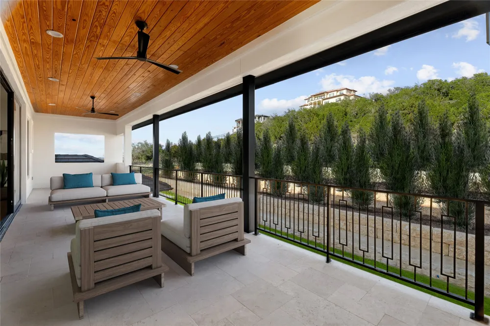 106 Bella Montagna Circle Austin, TX 78734