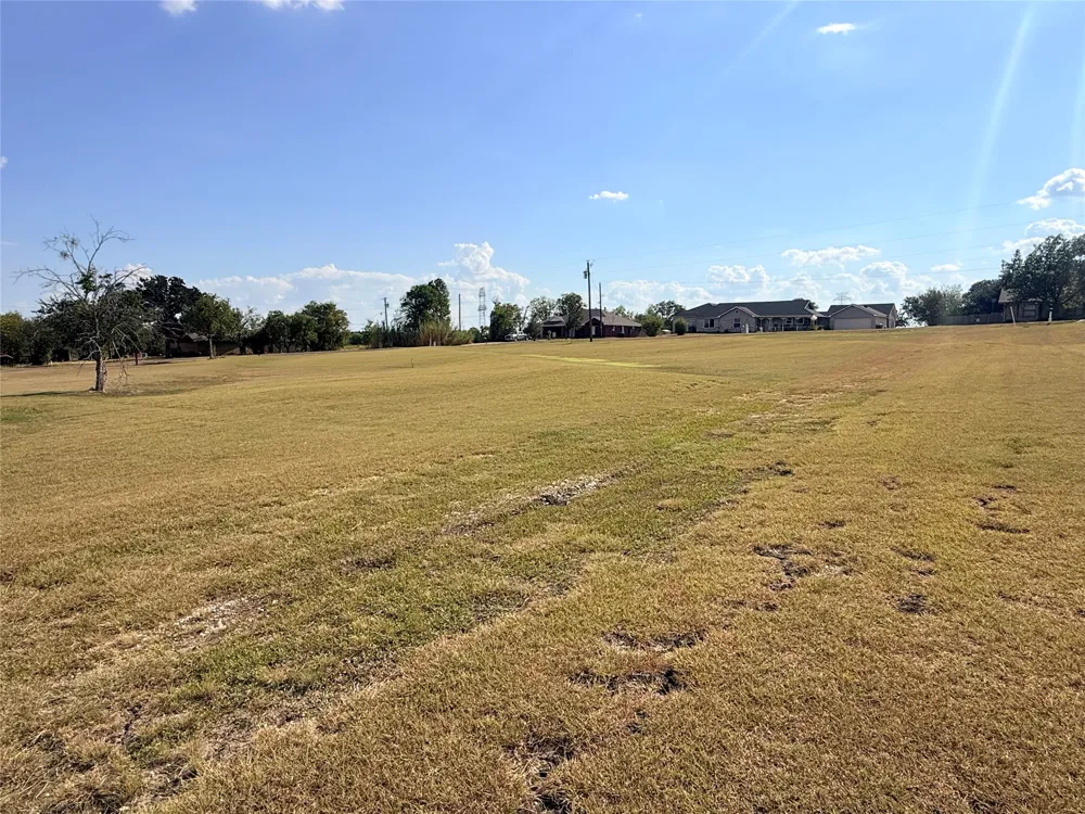 Morris Street Riesel, TX 76682