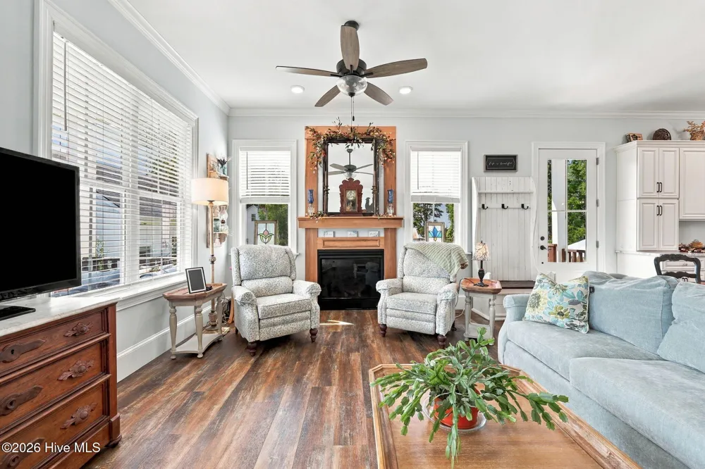 221 S King Street Bath, NC 27808