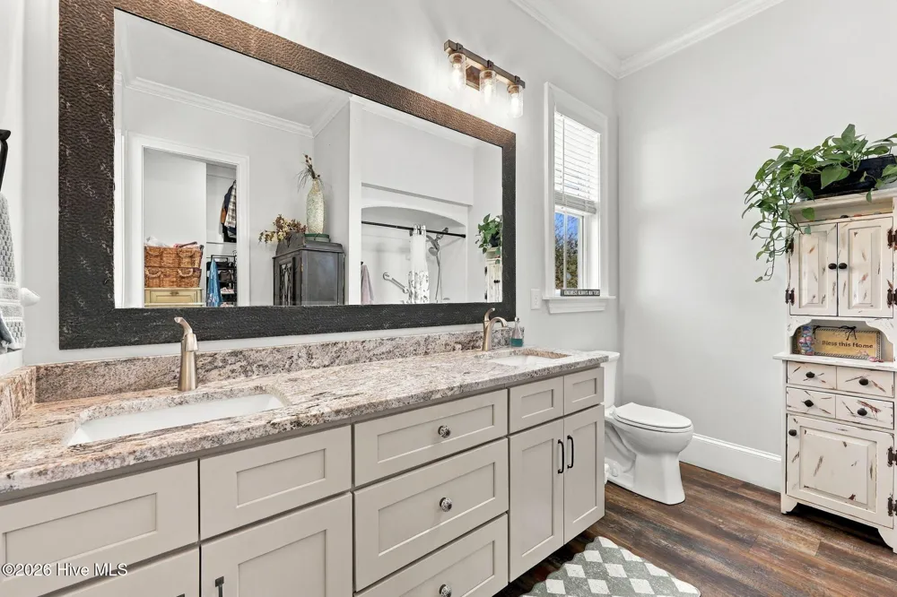 221 S King Street Bath, NC 27808