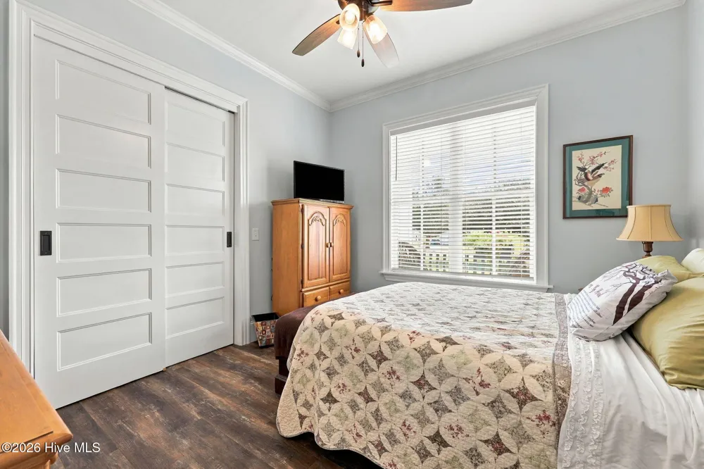 221 S King Street Bath, NC 27808
