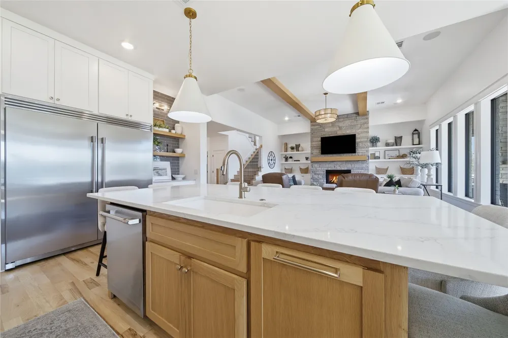 708 W 110 PLACE S Jenks, OK 74037