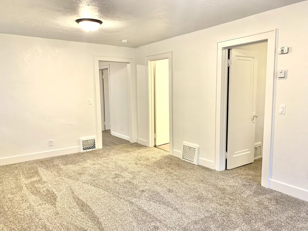 3621 Adams Street Kalamazoo City, MI 49008