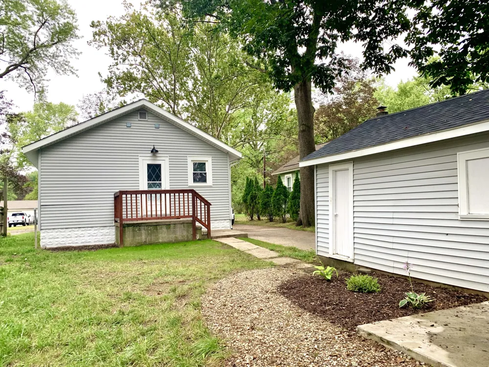 3621 Adams Street Kalamazoo City, MI 49008