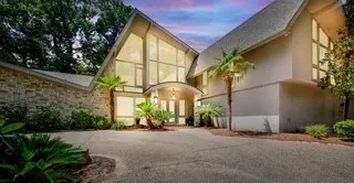 734 Chinquapin Drive