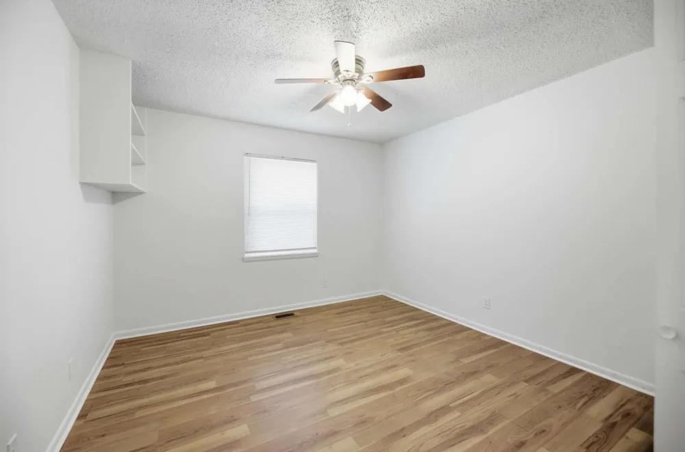 313 E Woodrow Place Tulsa, OK 74106