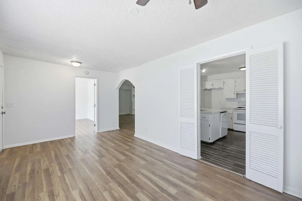 313 E Woodrow Place Tulsa, OK 74106