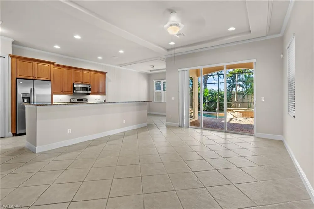 5717 Mango Circle #5717 Naples, FL 34110