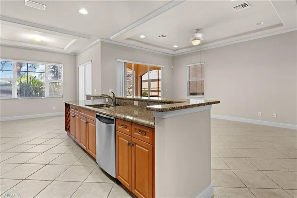 5717 Mango Circle #5717 Naples, FL 34110