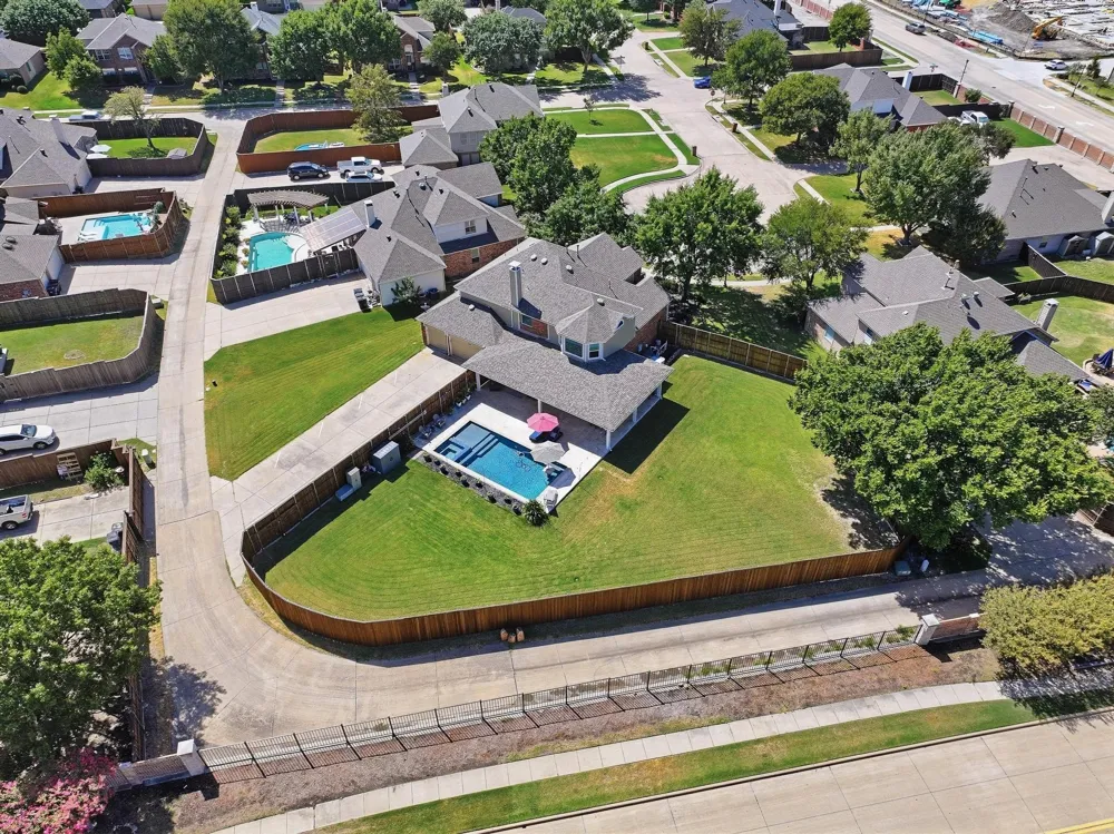 10498 Balsam Court Frisco, TX 75033