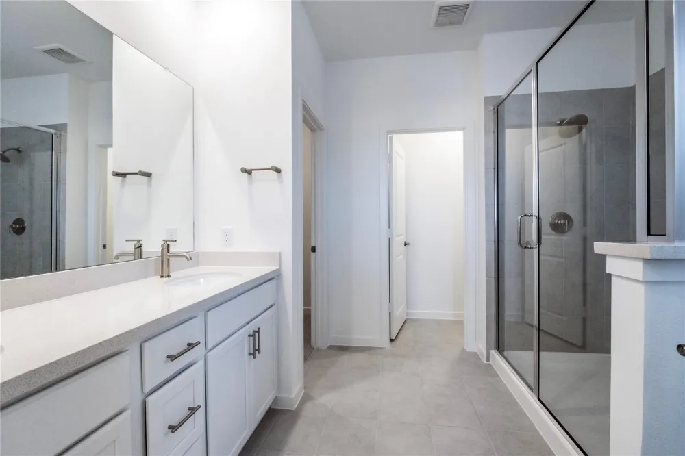 130 Radiant Lane Richmond, TX 77469