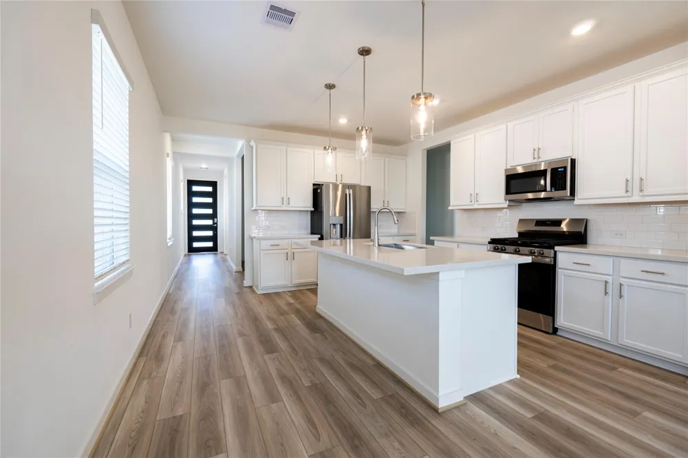 130 Radiant Lane Richmond, TX 77469