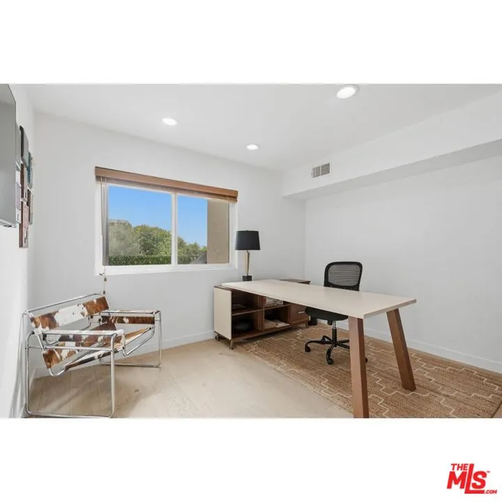 1230 Horn Avenue West Hollywood, CA 90069