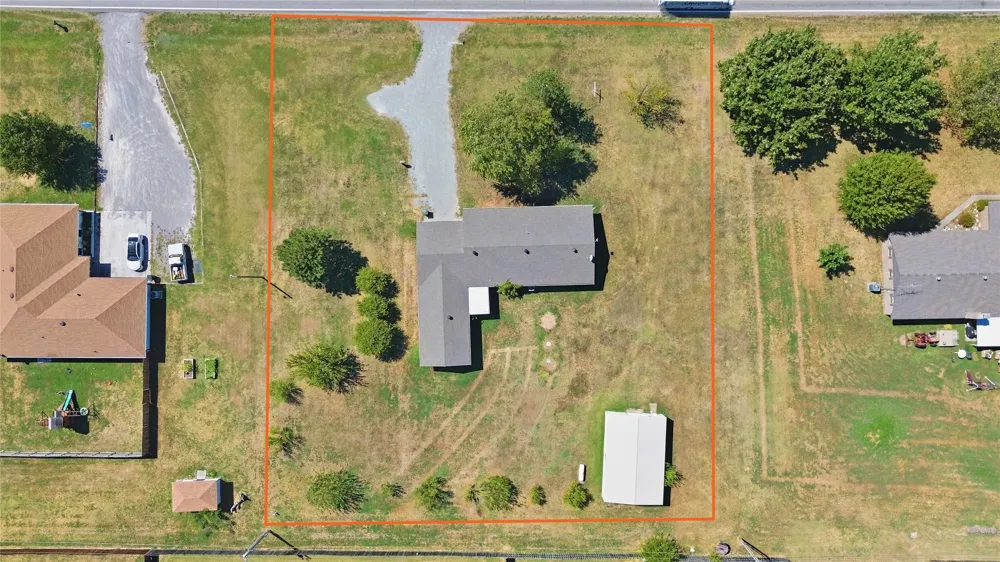 637 Highway 110 Davis, OK 73030