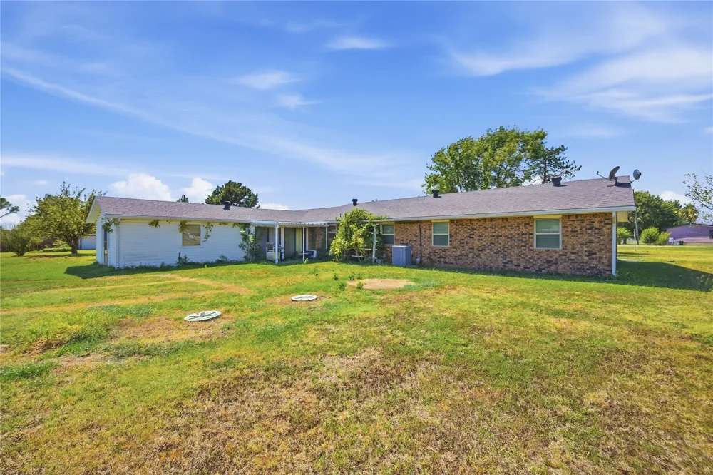637 Highway 110 Davis, OK 73030