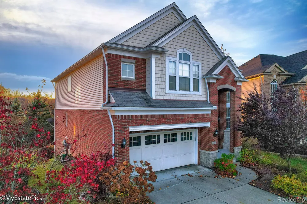 45101 BARTLETT DRIVE Novi City, MI 48377