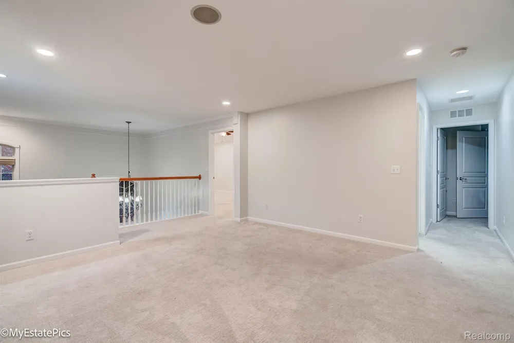45101 BARTLETT DRIVE Novi City, MI 48377