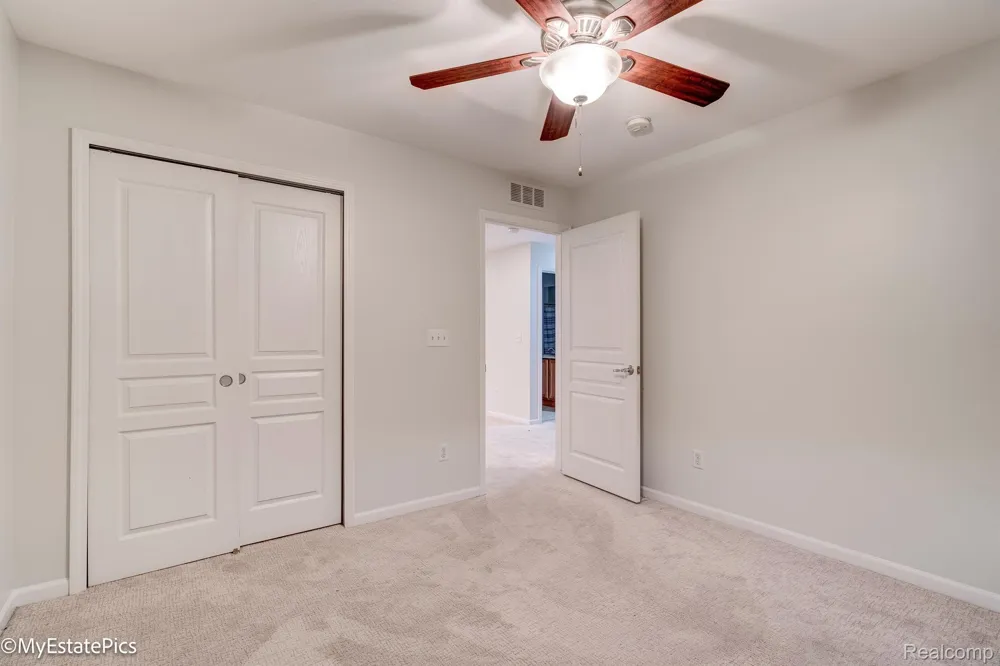 45101 BARTLETT DRIVE Novi City, MI 48377