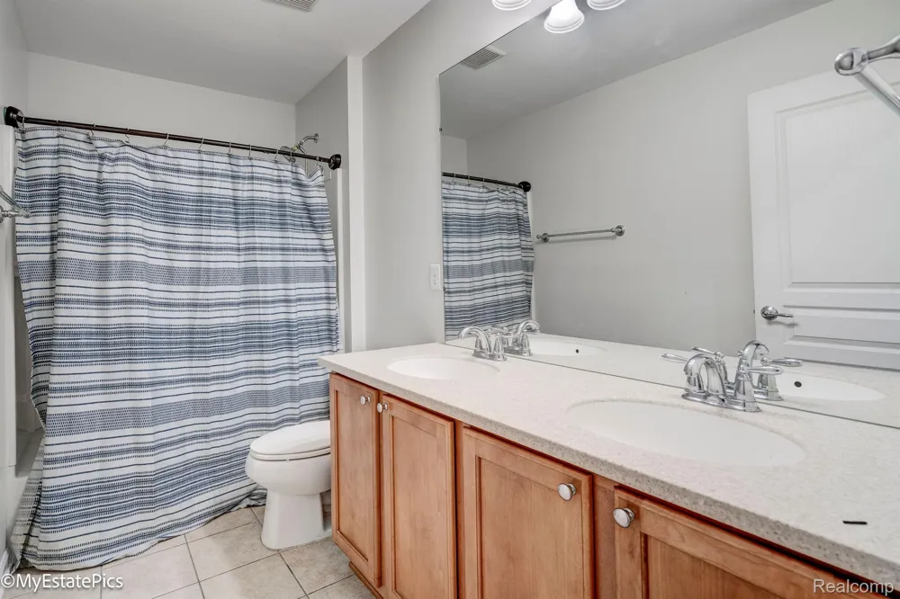 45101 BARTLETT DRIVE Novi City, MI 48377