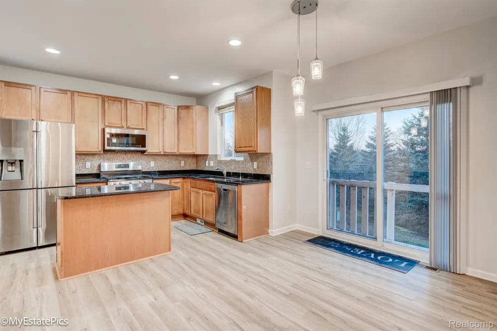 45101 BARTLETT DRIVE Novi City, MI 48377