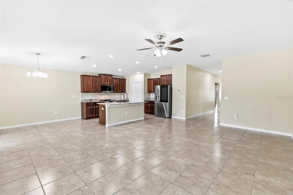 10633 STANDING STONE DRIVE Wimauma, FL 33598
