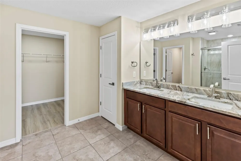 10633 STANDING STONE DRIVE Wimauma, FL 33598