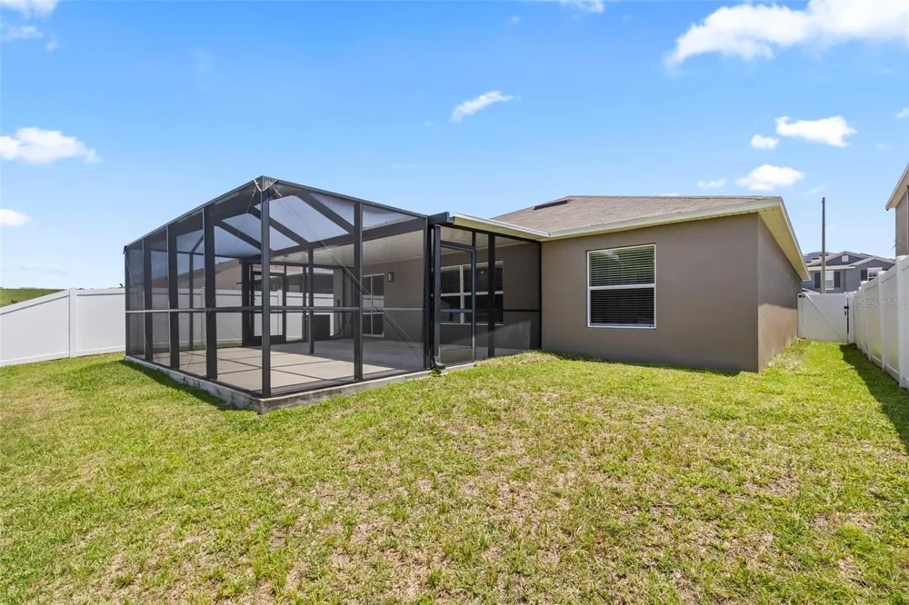 10633 STANDING STONE DRIVE Wimauma, FL 33598