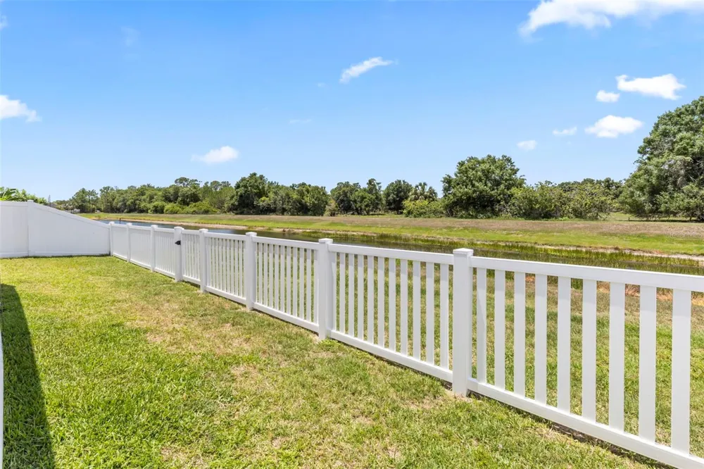 10633 STANDING STONE DRIVE Wimauma, FL 33598